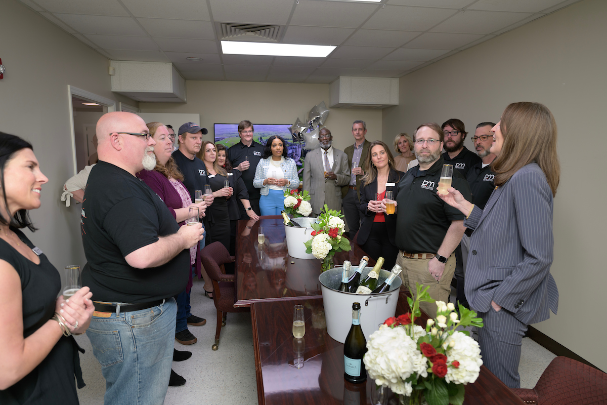 Photo Credit: Bob Farley/f8Photo